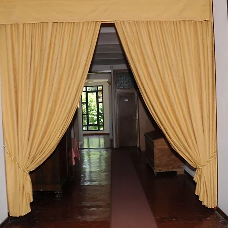 Nappini Hotel