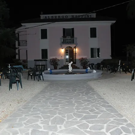 Nappini Hotel
