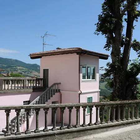 Nappini Hotel